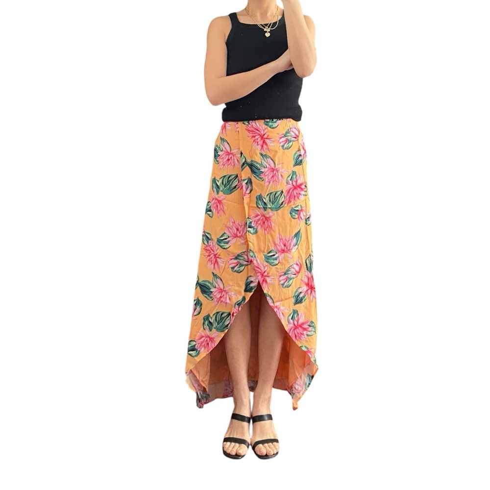 Privacy Please Flower Print High Low Skirt Size XS